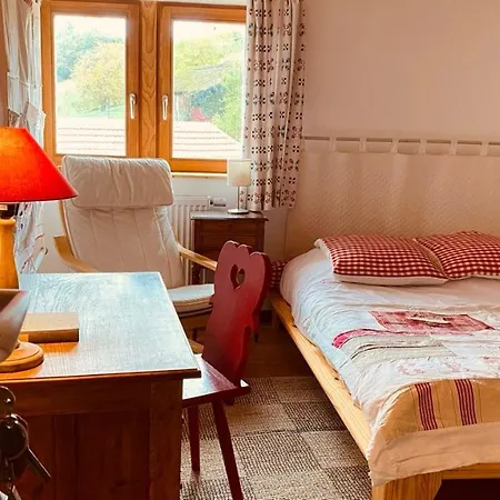 La Maison Des Vignes Bed & Breakfast